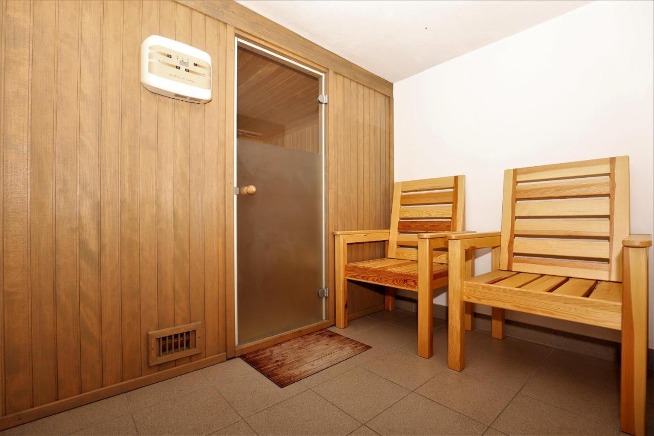 Guesthouse Idila Pod Nanosom Senozece Exterior foto